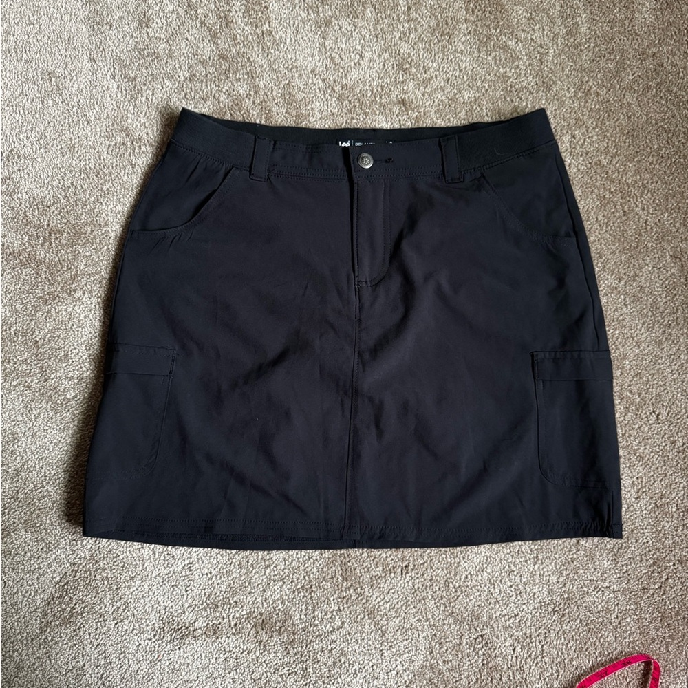 black cargo skirt